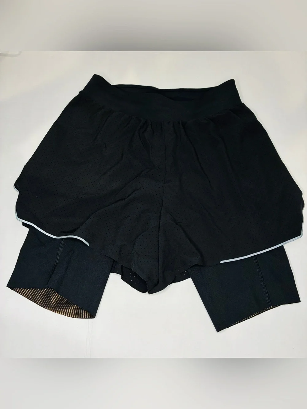 Lululemon Zoned In 2-in-1 Short